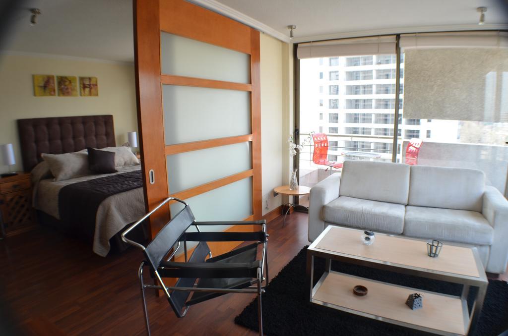 Apartamentos Capital Сантьяго Номер фото
